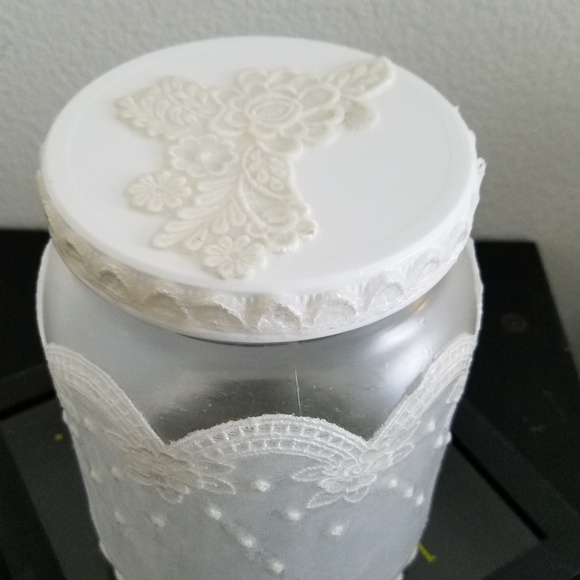 Flameless Candle Holder with Lid Handmade - Picture 8 of 8